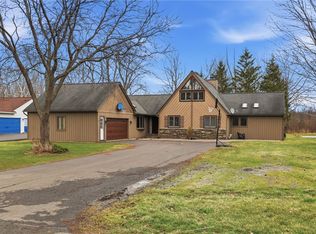 1404 Manitou Rd, Hilton, NY 14468