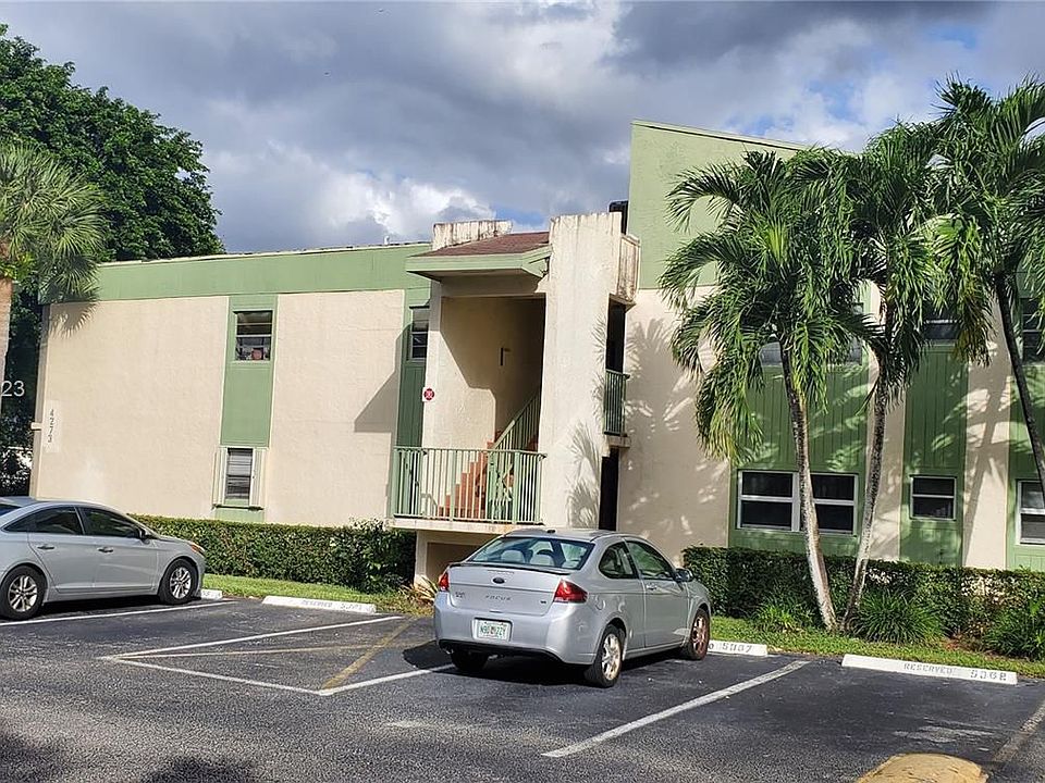 1st image of 4273 NW 89th Ave APT 107