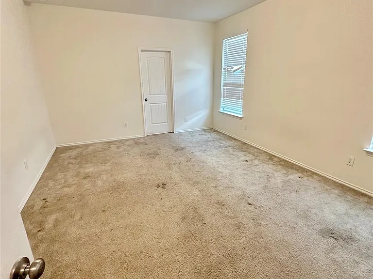 18900 Lady Bird Johnson St — Photo 35