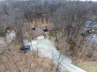 920 W Dupont Rd, Fort Wayne, IN 46825