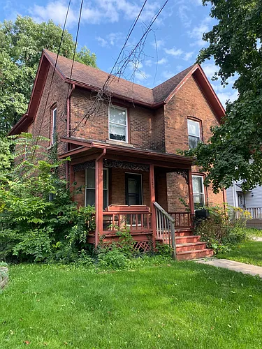 223 S 8th St Photo 1
