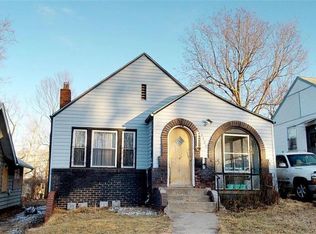 5505 Olive St, Kansas City, MO 64130