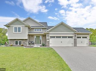 25894 Edison Ave, Wyoming, MN 55092