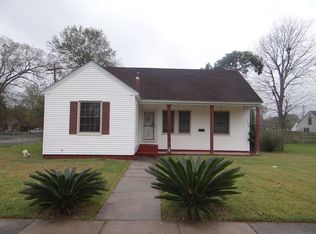 1305 Pipkin St, Beaumont, TX 77705