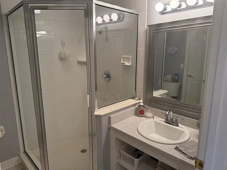 426 Bouchelle Dr #303 — Photo 35