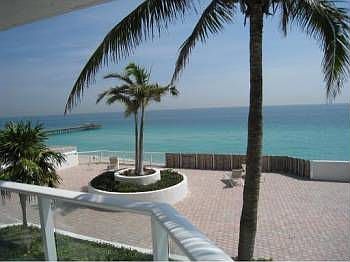1st image of 16445 Collins Ave APT 521