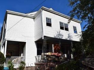 42 Carolina St APT C, Charleston, SC 29403