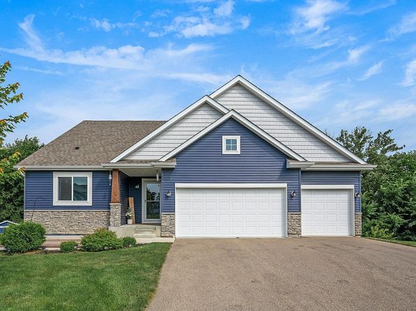 1080 Lakewood Ct, Nya, MN 55397
