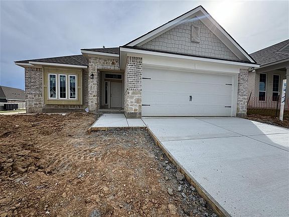 2nd image of 5933 Eldora Dr