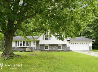 6443 Chase Dr, Mentor, OH 44060