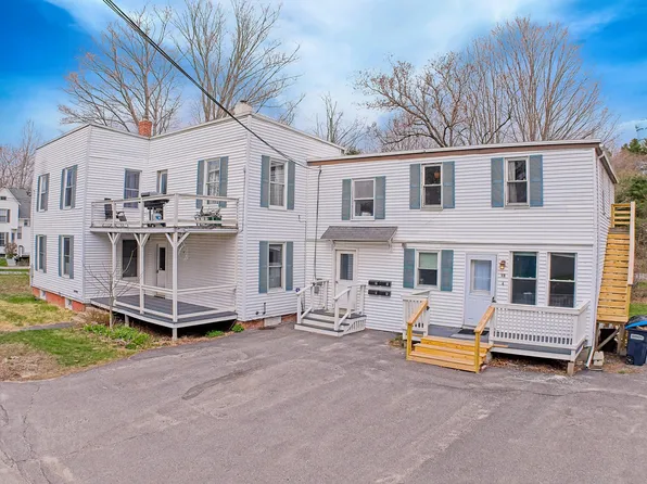 15 South St #3, Freeport, ME 04032