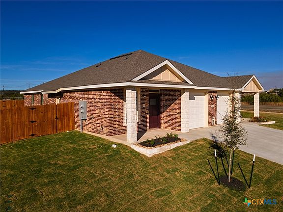 4th image of 104 Adley Dr