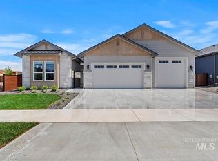 6874 N Fireball, Meridian, ID 83646