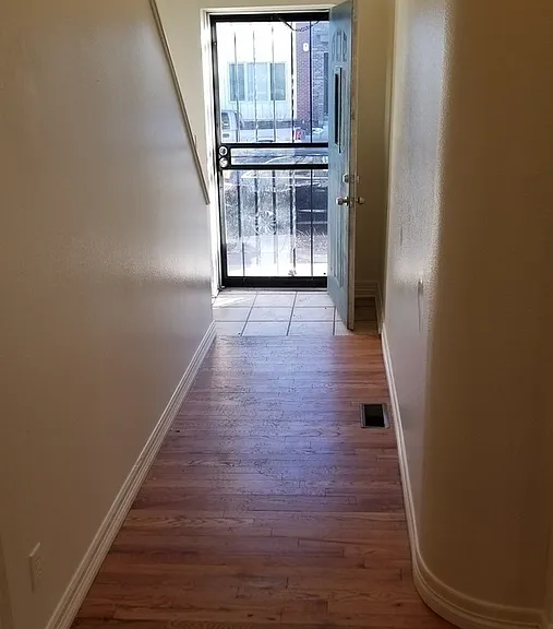 2225 W 31st Ave — Photo 11