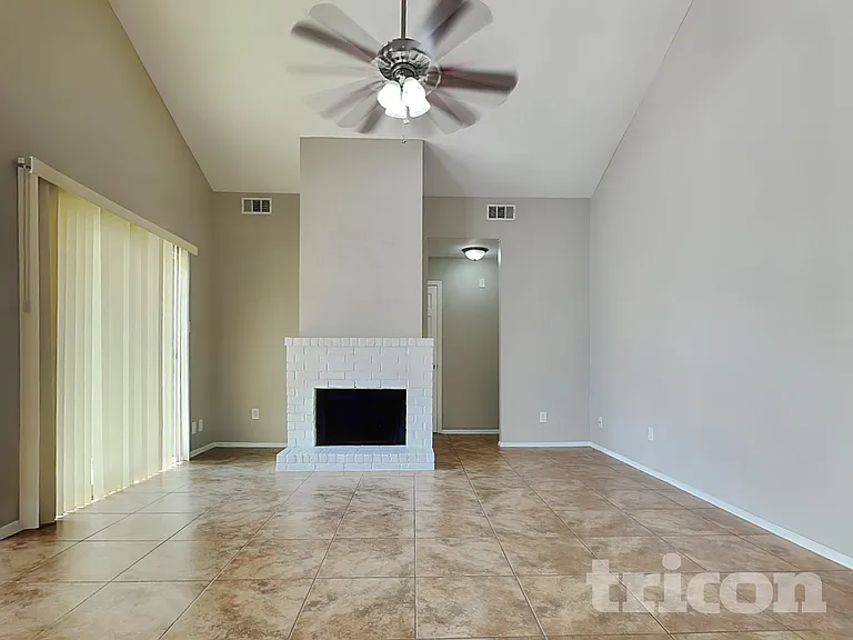 13175 Pebblewalk Cir — Photo 2