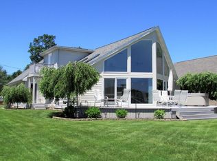 447 Sycamore Dr, Coldwater, MI 49036
