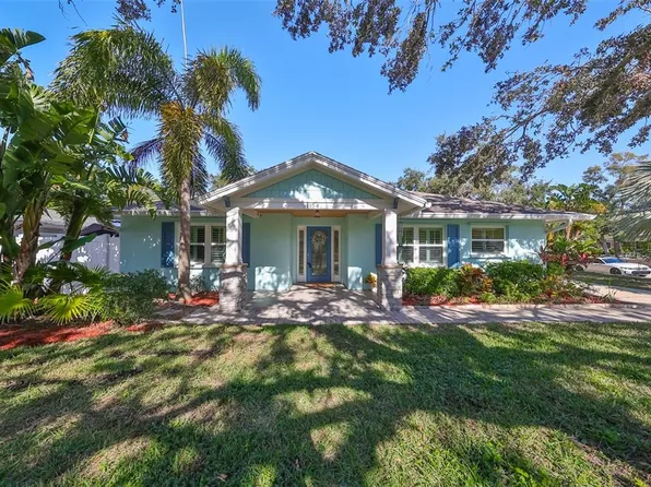 1154 Commodore St, Clearwater, FL 33755