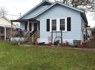 707 5th St, Jennings, LA 70546