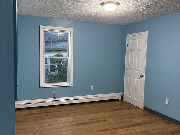 4th image of 351-353 Lawrence St #4