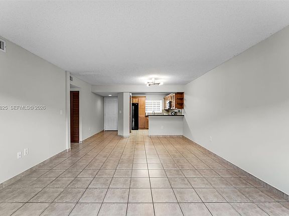 5th image of 14907 SW 80th St APT 115