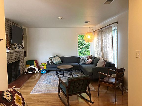 5th image of 5171 Alhama Dr