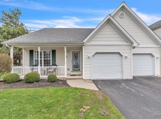 3 Astor Ridge Dr APT A, Amherst, NY 14228