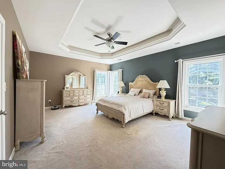 9804 Anvil Ct — Photo 11