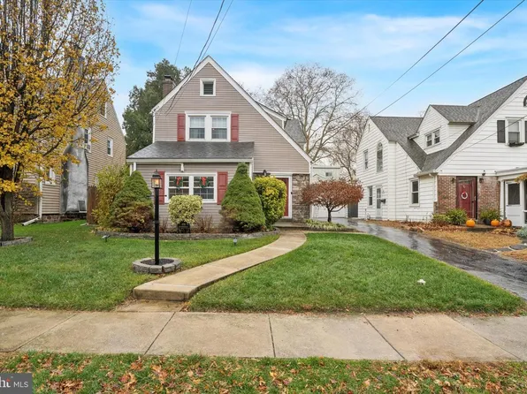 920 Alexander Ave, Drexel Hill, PA 19026