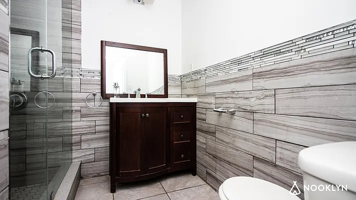 Rented by Nooklyn NYC LLC | media 10