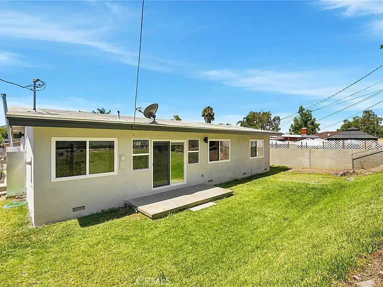 17045 Salais St — Photo 30