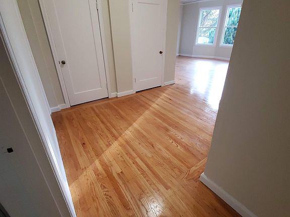 2nd image of 2130 Market St APT 11