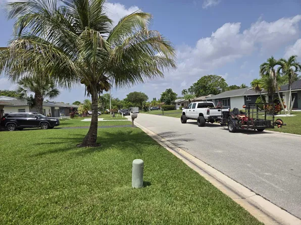 8111 NW 100th Terrace NW, Tamarac, FL 33321
