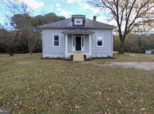 2486 Owl Town Rd, Callao, VA 22435