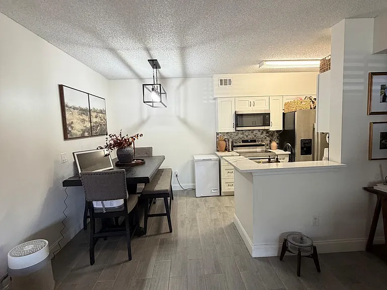 10306 Fox Trail Rd S #901 — Photo 5