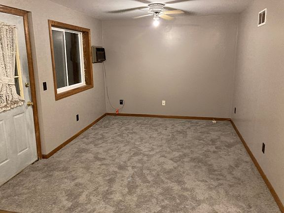 4th image of 934 E La Salle Ave #4
