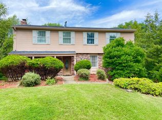 3811 Lorlita Ln, Pittsburgh, PA 15241