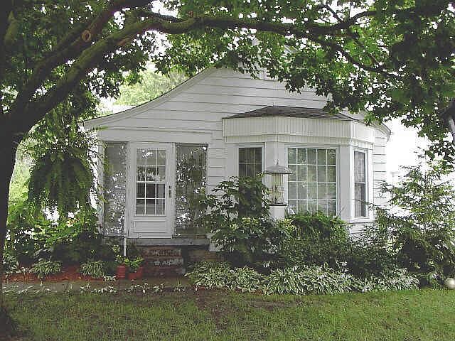 1st image of 5720 N Indianola Ave