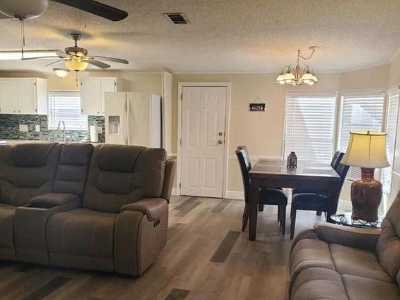 4th image of 19418 Saddlebrook Court