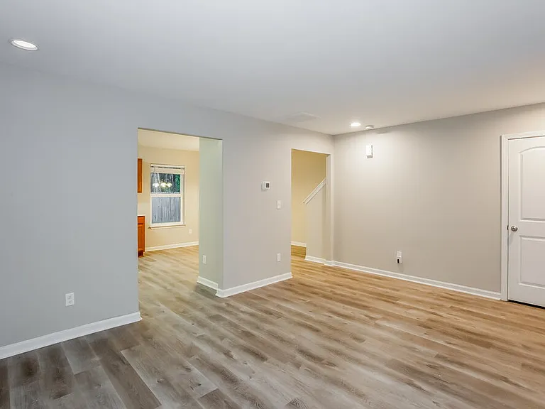 3202 Kayla Ln — Photo 7
