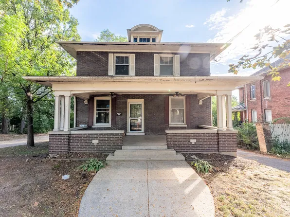 250 N Batavia Ave, Batavia, IL 60510