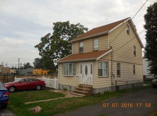 925 Hampden St, Linden, NJ 07036