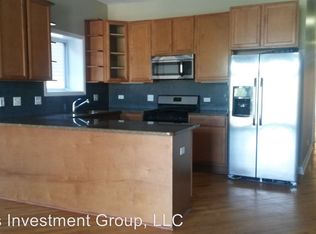 4932 S Indiana Ave, Chicago, IL 60615