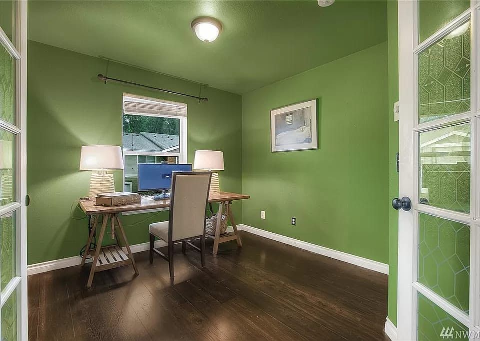 Small Room with Closet