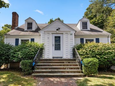 25 Centre Ln, Milton, MA, 02186