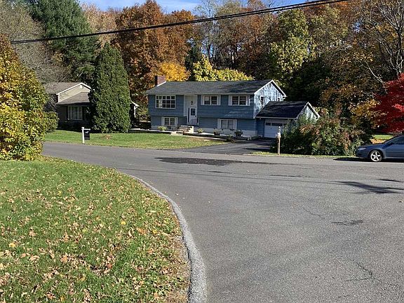 4th image of 2 Hillman Dr