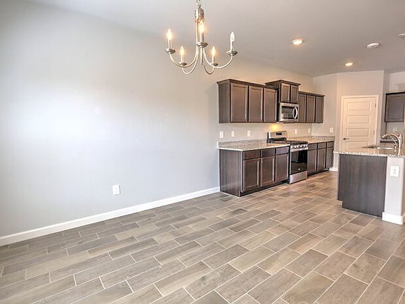 5th image of 1117 W Valley Meadow Ln