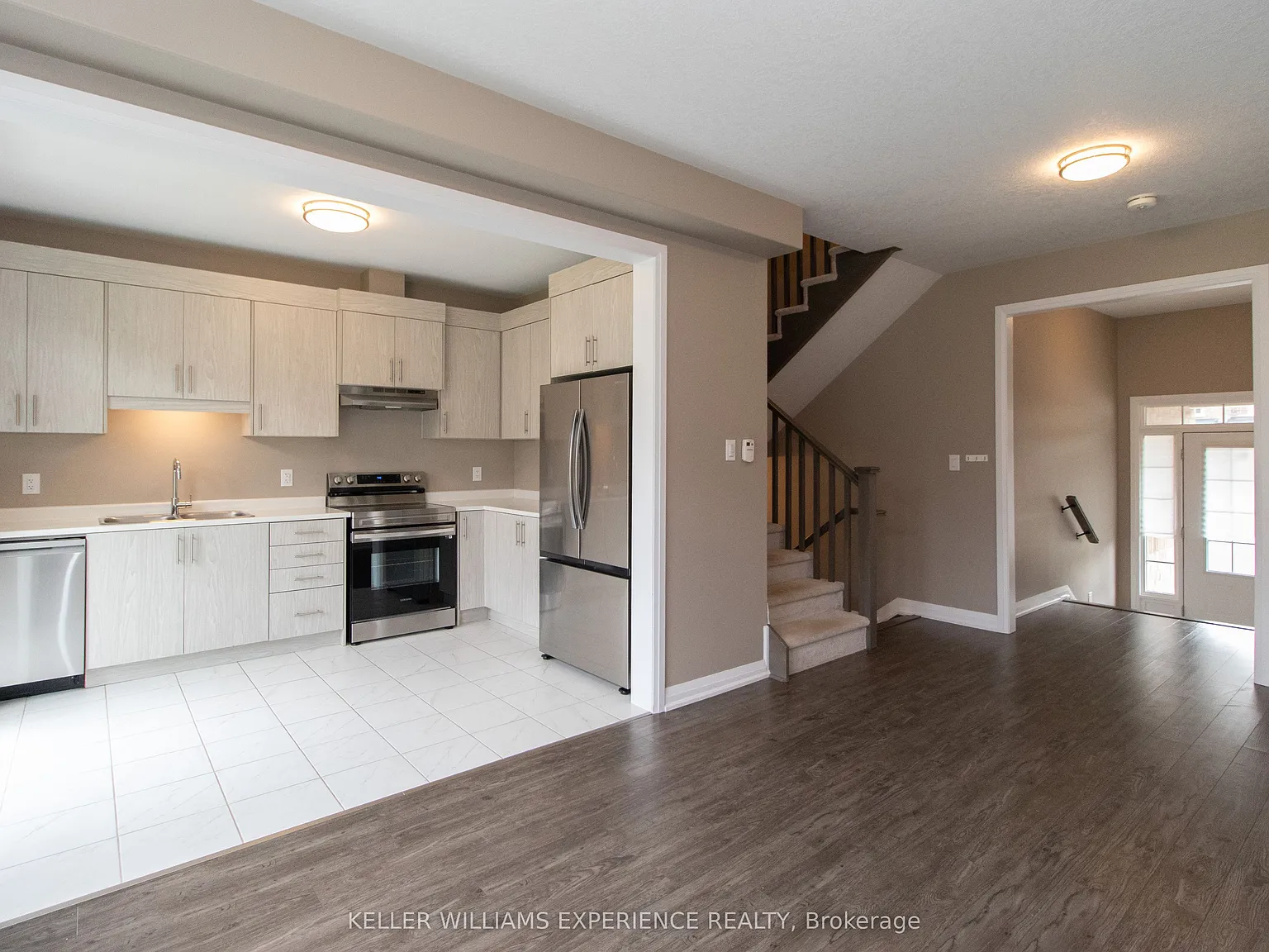3 bed, $2,600 — Photo 3