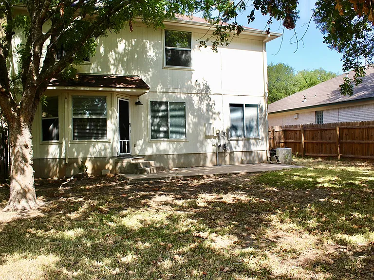 20901 Racers Ford Ln — Photo 31