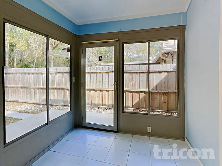 7839 Spring Branch Dr S — Photo 15