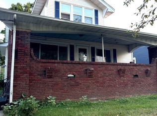 753 W Cushing St, Decatur, IL 62526